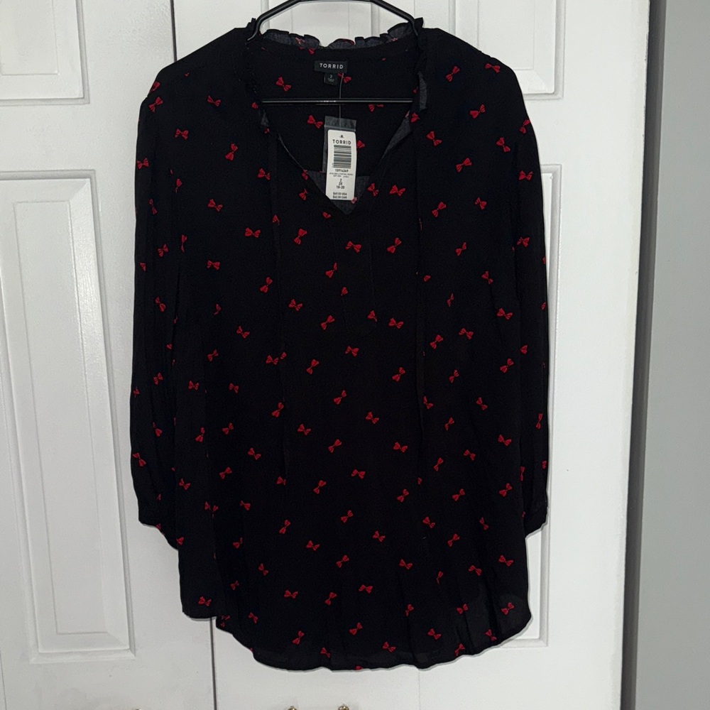 Torrid Black Blouse with Red Bow Pattern